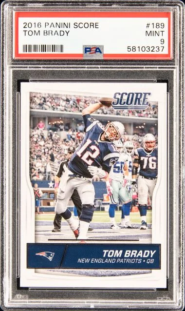 2016 Panini Score Tom Brady #189 card image