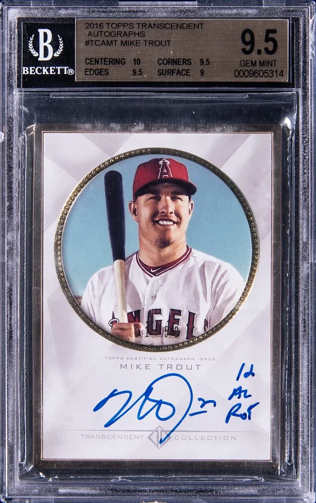 2016 Topps Mike Trout Transcendent Autographs #TCA-MT card image