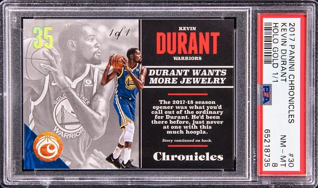 2017-18 Panini Chronicles Kevin Durant Holo Gold #30 card image