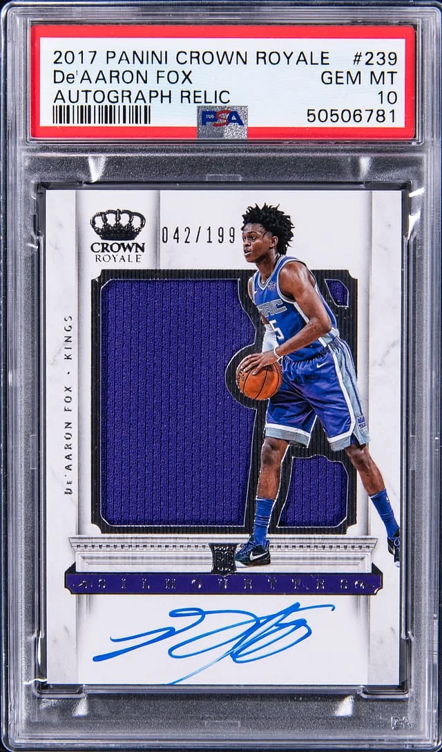 2017-18 Panini Crown Royale De'Aaron Fox Autograph Relic #239 card image