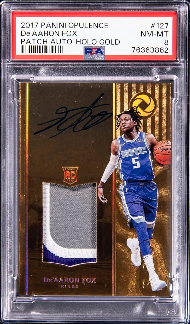 2017-18 Panini De'Aaron Fox Opulence Patch Autograph Holo Gold #127 card image
