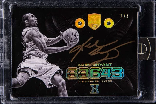 2017-18 Panini Kobe Bryant Kobe Eminence 33643 Diamond Autographs #21 card image