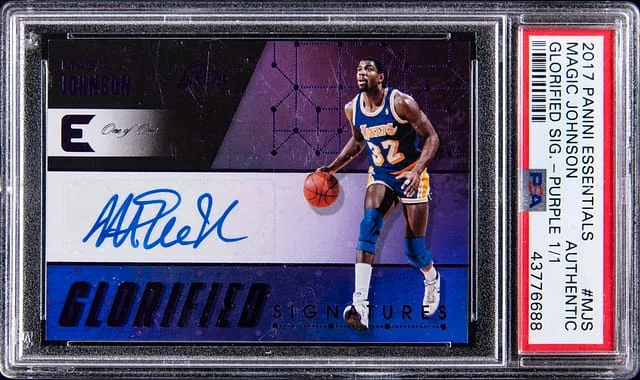 2017-18 Panini Magic Johnson Essentials Glorified Signatures Purple #GS-MJS card image