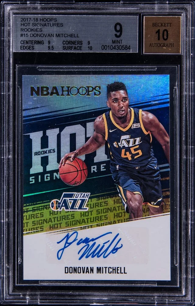 2017-18 Panini NBA Hoops Hot SIgantures Rookies HSR-DM Donovan Mitchell #no-number card image