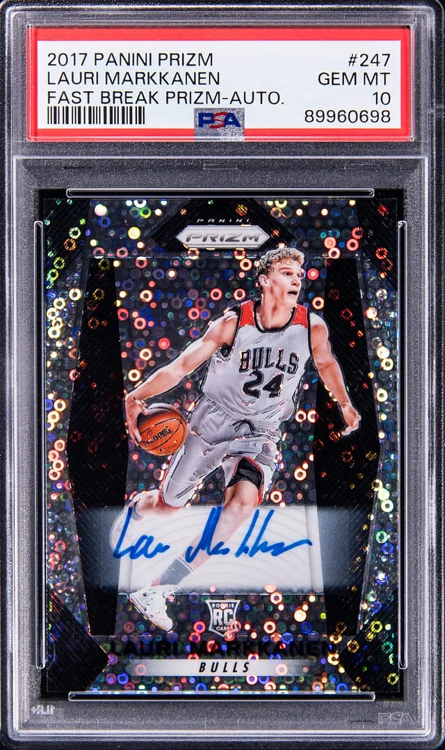 2017-18 Panini Prizm Lauri Markkanen Green Prizm #247 card image