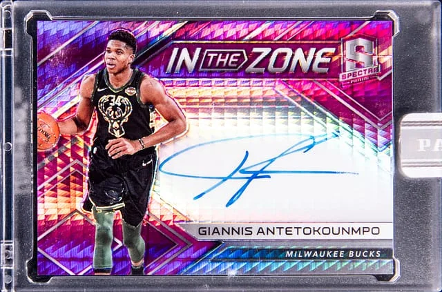2017-18 Panini Spectra Giannis Antetokounmpo In the Zone White Box #IZ-GAN card image