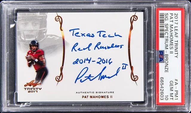 2017 Leaf Trinity Patrick Mahomes II Signature Spectrum Bronze #A-PM1 card image