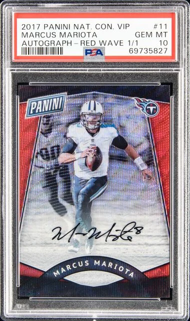 2017 Panini 11 Marcus Mariota National Convention VIP Autograph-Red Wave #1/1 card image
