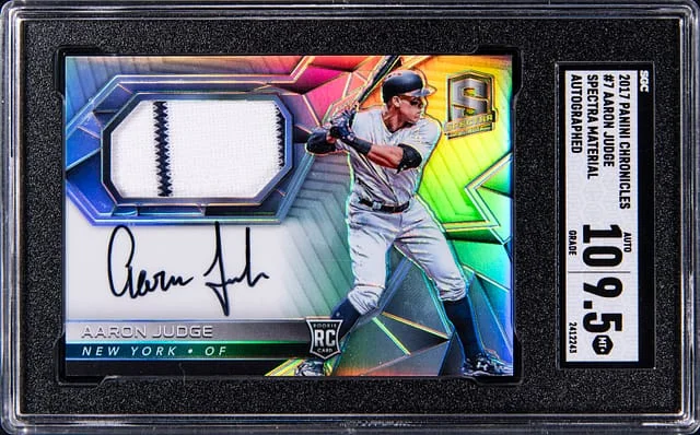 2017 Panini Chronicles Aaron Judge Spectra Material Autograph #7 card image