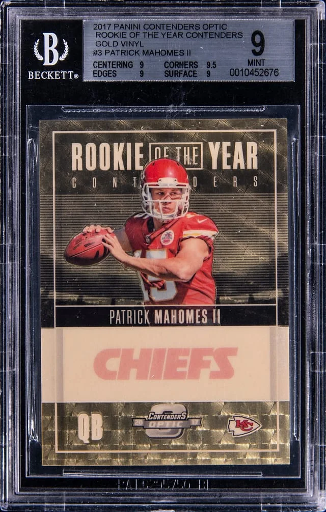2017 Panini Contenders Optic Patrick Mahomes II Of The Year Contenders Gold Vinyl #3 card image