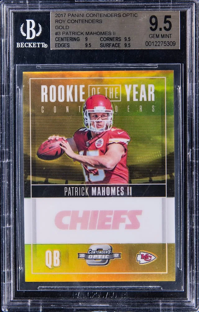 2017 Panini Contenders Optic Patrick Mahomes II of the Year Contenders Gold Prizm #ROY-3 card image