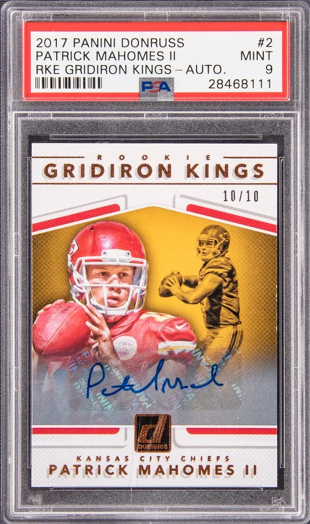 2017 Panini Donruss Patrick Mahomes II Gridiron Kings Autographs #2 card image