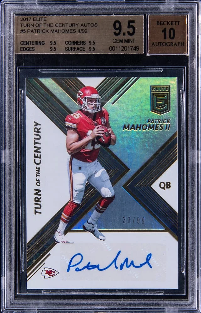 2017 Panini Elite Patrick Mahomes II Turn of The Century Autographs Purple #5 card image
