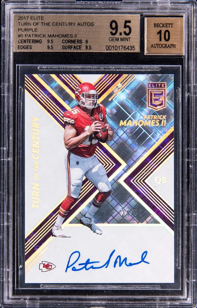 2017 Panini Elite Patrick Mahomes II Turn Of The Century Autographs Purple #TC-5 card image