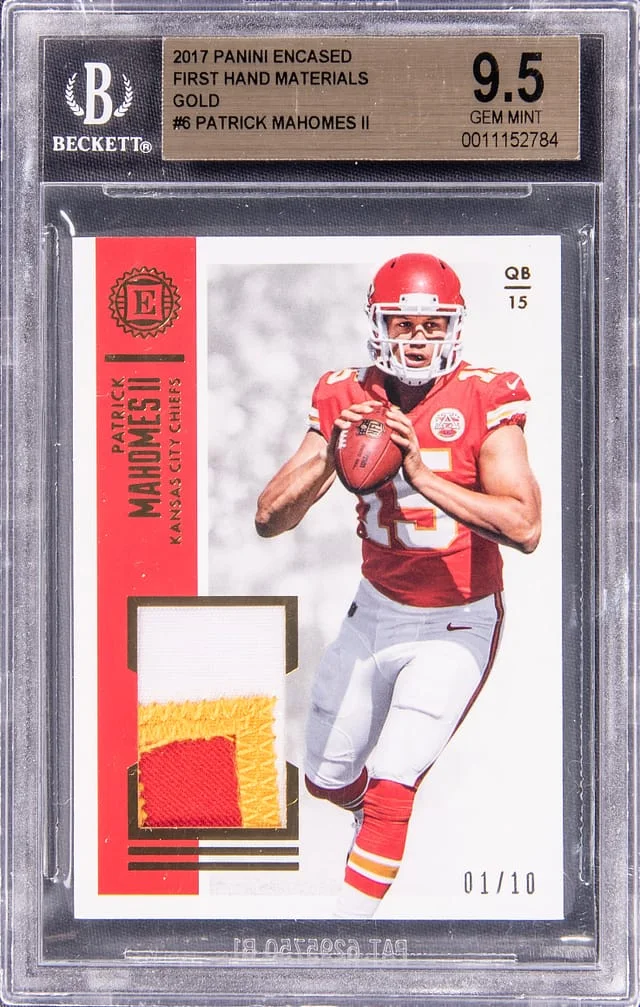2017 Panini Encased Patrick Mahomes II First Hand Materials Gold #6 card image