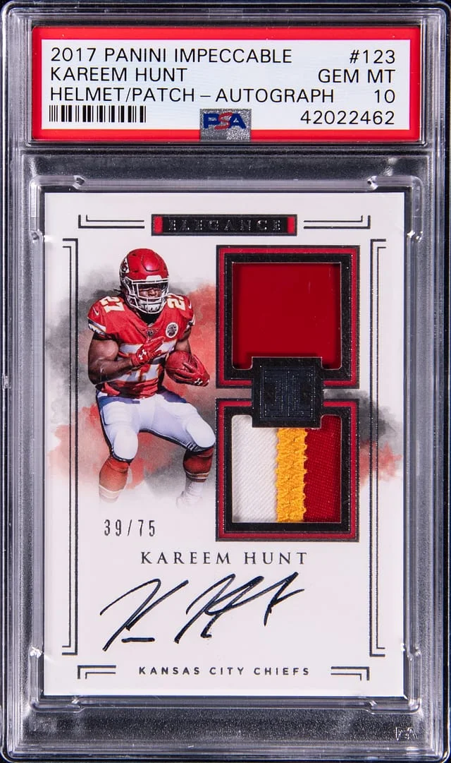 2017 Panini Impeccable Kareem Hunt Helmet/Patch-Autograph #123 card image