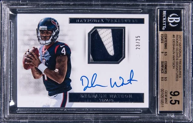 2017 Panini National Treasures Deshaun Watson Gloves Signatures #8 card image