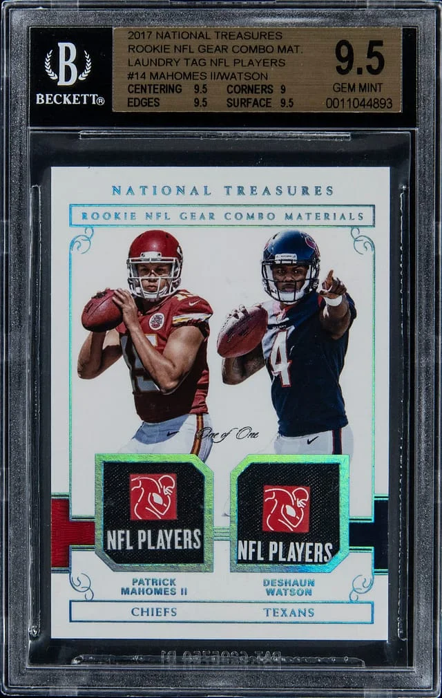 2017 Panini National Treasures NFL Gear Combo Materials Platinum Laundry #no-number card image