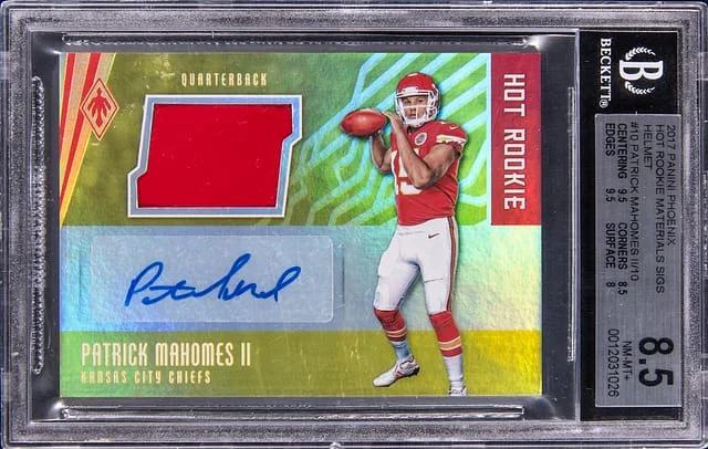 2017 Panini Patrick Mahomes II Phoenix Hot Materials Signatures Helmet #HRS-PM card image