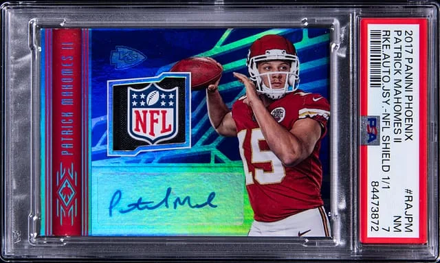2017 Panini Patrick Mahomes II Phoenix Autographed Jersey NFL Shield #RAJ-PM card image