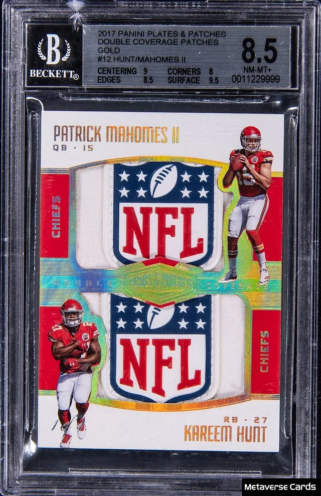 2017 Panini Patrick Mahomes II/Kareem Hunt NFL Shield Plates & Patches Double Coverage Patches Gold #DC-12 card image