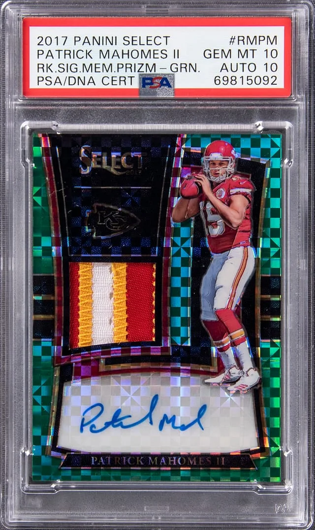 2017 Panini Select Patrick Mahomes II Signature Memorabilia Green Prizm #RM-PM card image