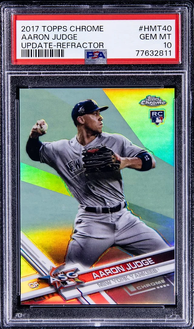 2017 Topps Chrome Update Aaron Judge Gold Refractor #HMT40 card image