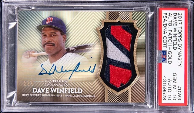 2017 Topps Dynasty Dave Winfield Autograph Patch Gold #DW3 card image