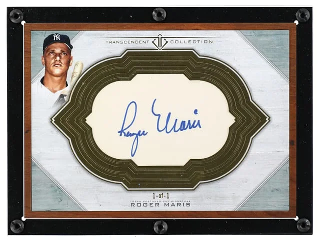 2017 Topps Roger Maris Transcendent Collection Oversized Cut Signature Box Topper #TCS-RM card image