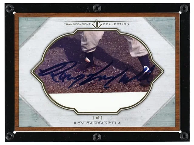 2017 Topps Roy Campanella Transcendent Collection Oversized Cut Signature Box Topper #TCS-RCA card image
