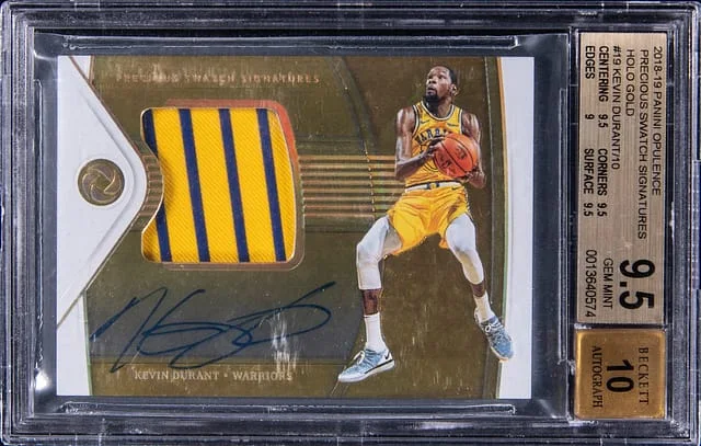 2018-18 Panini Kevin Durant Opulence Precious Swatch Signatures Holo Gold #19 card image