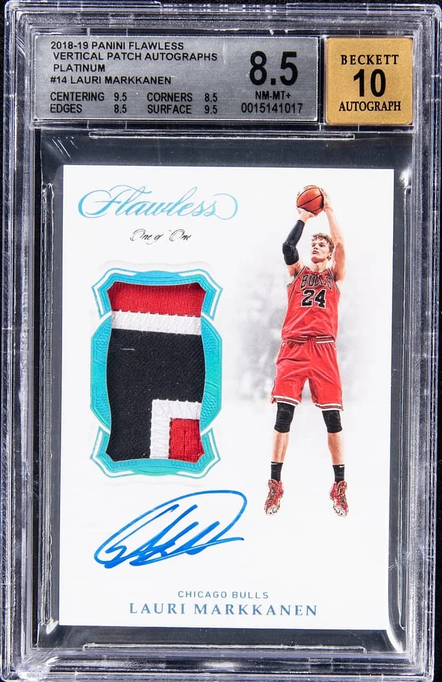 2018-19 Panini Flawless Lauri Markkanen Vertical Patch Autographs Platinum #VP-LMK card image