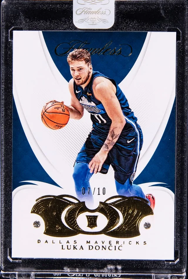 2018-19 Panini Flawless Luka Doncic Diamond Relic - Panini Encased Double #81 card image