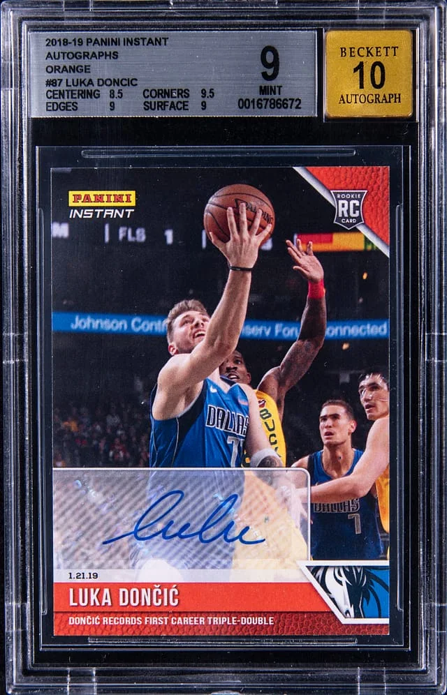 2018-19 Panini Luka Doncic Instant Autographs Orange #87 card image