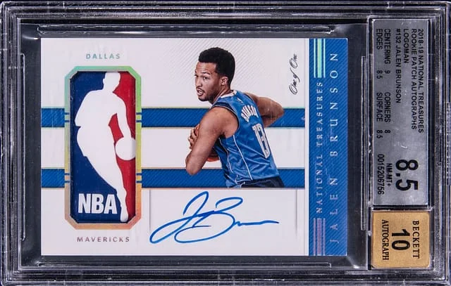 2018-19 Panini National Treasures Jalen Brunson Patch Autographs (RPA) Logoman #132 card image