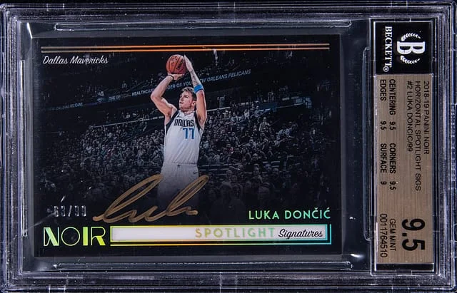 2018-19 Panini Noir Luka Doncic Horizontal Spotlight Signatures #SSM-LD card image