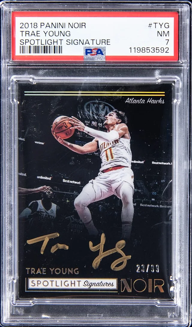 2018-19 Panini Noir Trae Young Spotlight Signature #SSV-TYG card image