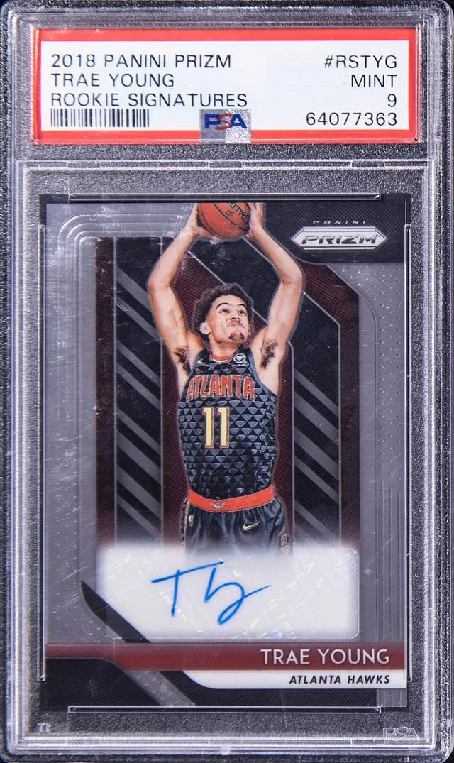 2018-19 Panini Prizm Trae Young Signatures #RSTYG card image