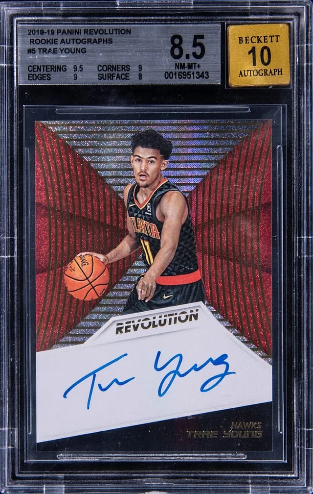 2018-19 Panini Revolution Trae Young Autograph #5 card image