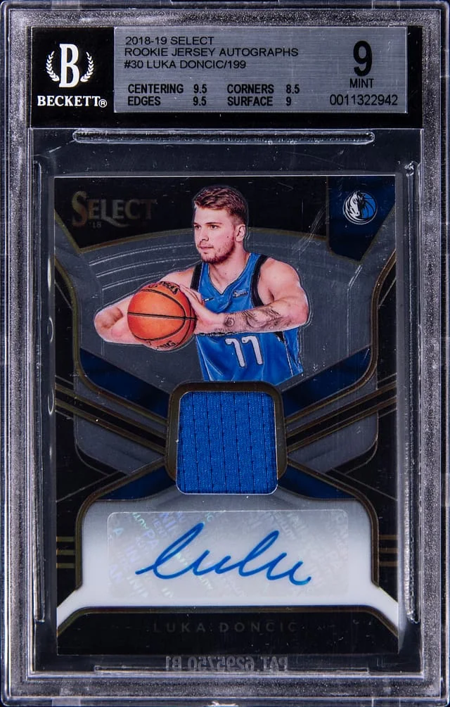 2018-19 Panini Select Luka Doncic Signatures 2021 Black Box #30 card image