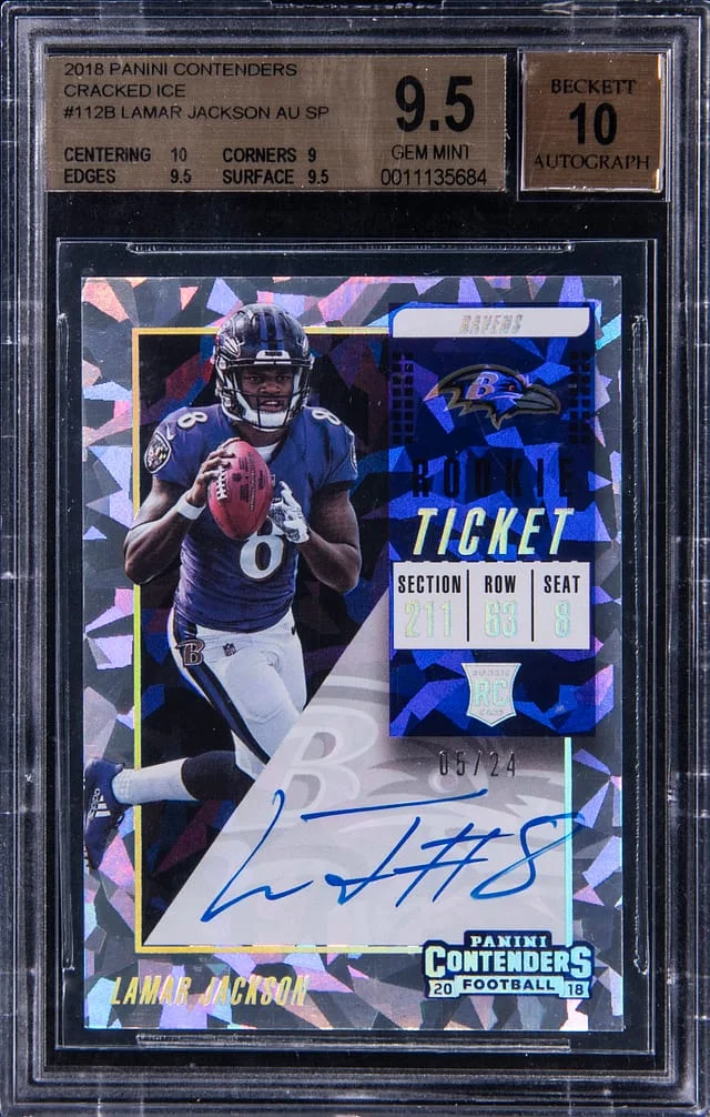 2018 Panini Contenders Lamar Jackson, Ball in Right Arm Ticket Autograph Cracked Ice SP #112 card image
