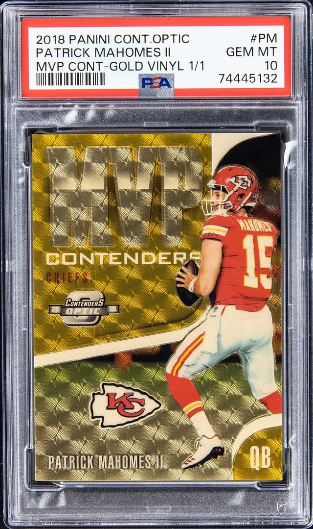 2018 Panini Contenders Optic Patrick Mahomes II MVP Contenders Gold Vinyl #MVP-PM card image
