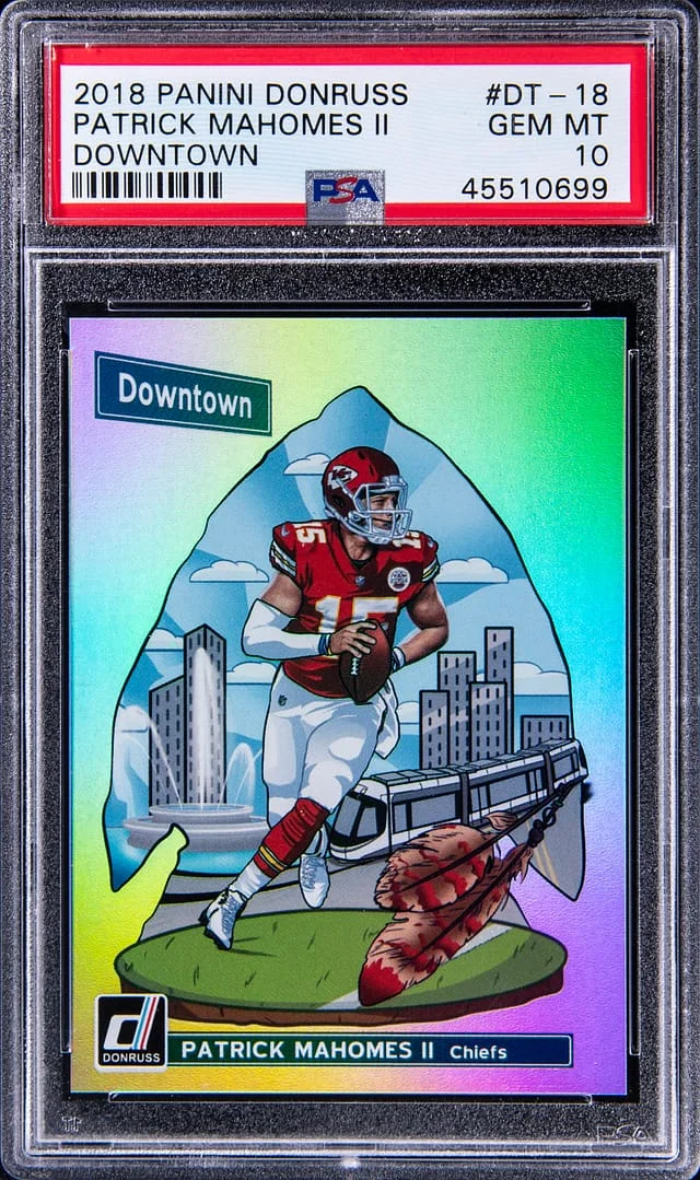 2018 Panini Donruss Patrick Mahomes II Downtown #DT-18 card image