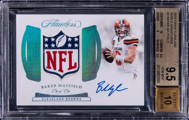 2018 Panini Flawless Baker Mayfield Shield Signatures #SS-BM card image