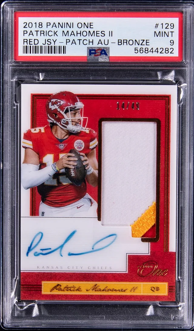 2018 Panini Patrick Mahomes II, Red One Patch Autograph Bronze #129 card image