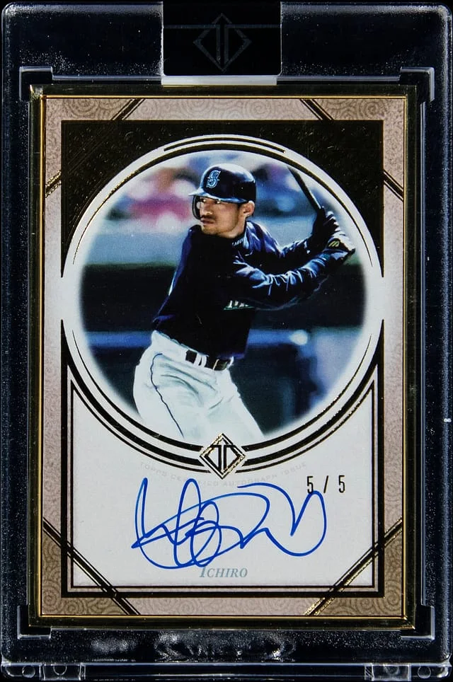 2018 Topps Ichiro Transcendent Collection Japan Edition Transcendent Collection Autographs #TA-I7 card image