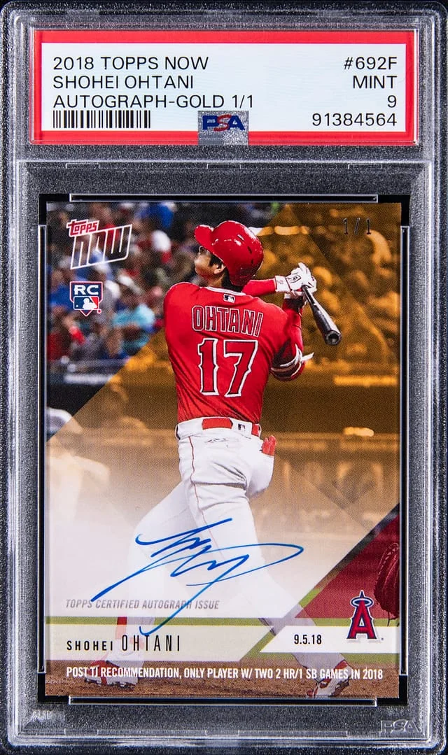 2018 Topps Now Shohei Ohtani Autographs Gold #692F card image