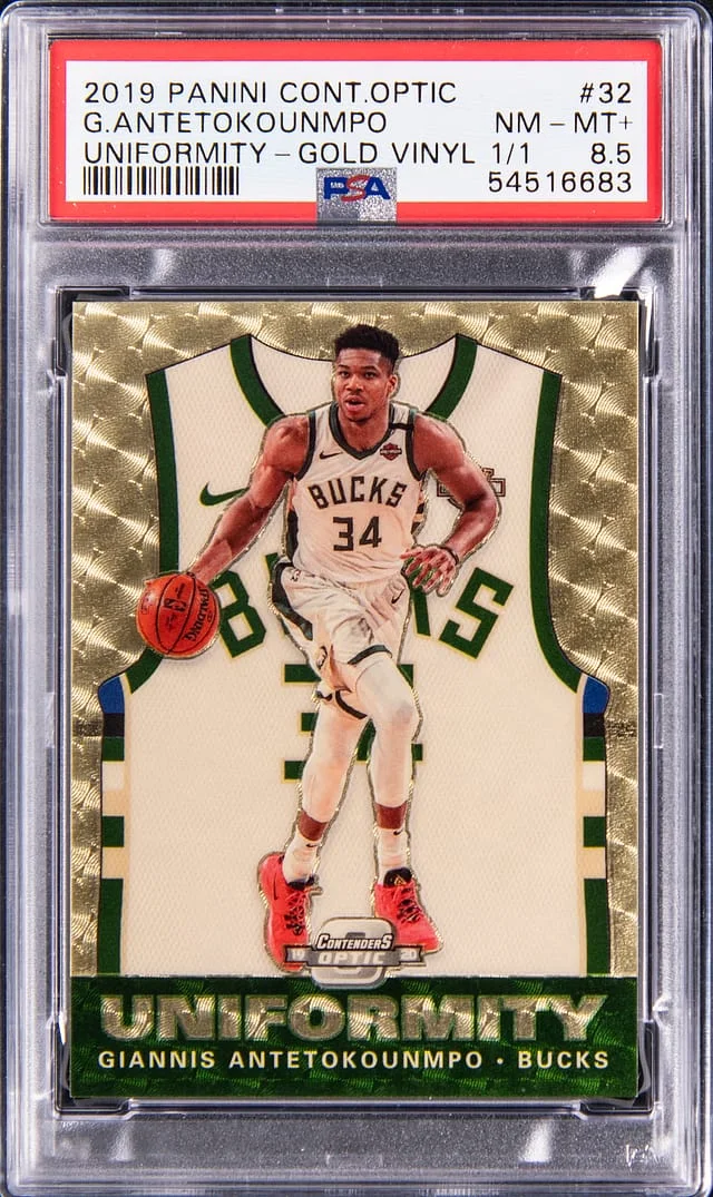 2019-20 Panini Contenders Optic Giannis Antetokounmpo Uniformity Gold Vinyl Prizm #32 card image