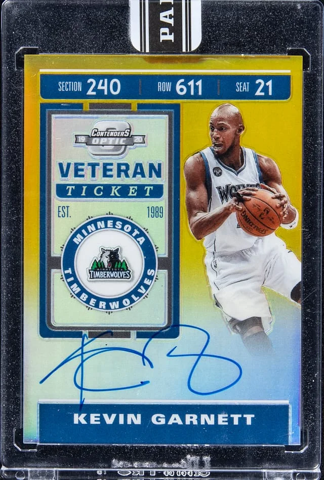 2019-20 Panini Contenders Optic Kevin Garnett Veteran Ticket Autographs Gold 2022 Black Box #VTKGN card image