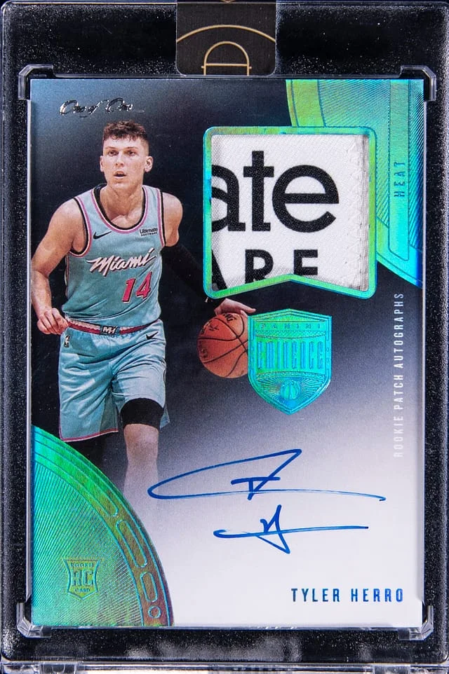 2019-20 Panini Eminence Tyler Herro Patch Autograph (RPA) Platinum #RPA-TH card image